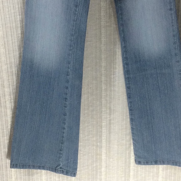 Beverly Jeans- Size 3 Juniors - Picture 5 of 12